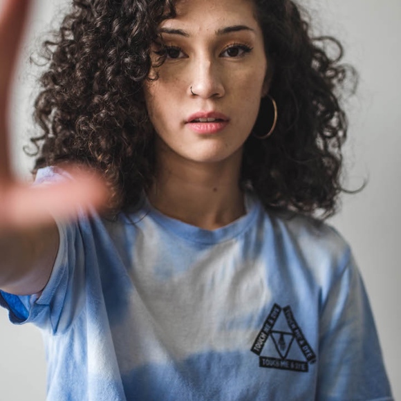 🔥FREE "TOUCH ME & DYE" Scrunchie - Picture 6 of 8